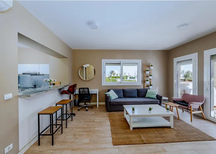Beautiful With Roof Terrace In Joubal Apartman