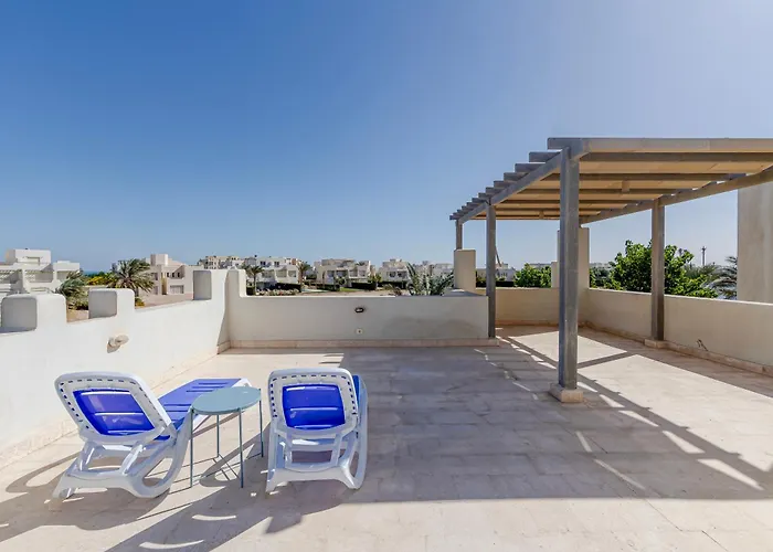 Beautiful With Roof Terrace In Joubal Apartman *